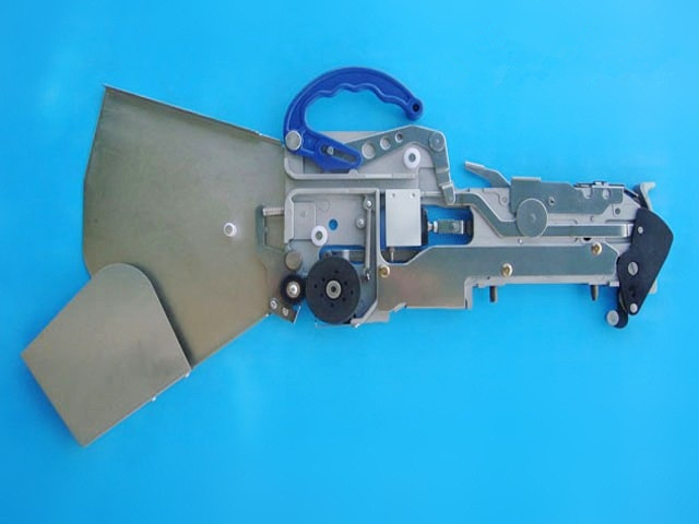 ПОДАЧА YAMAHA CL 8 ММ 8*2 SMT ПОДАЧКА YAMAHA CL 8*2 ММ ДЛЯ 0402 KW1-M1300-00X 1